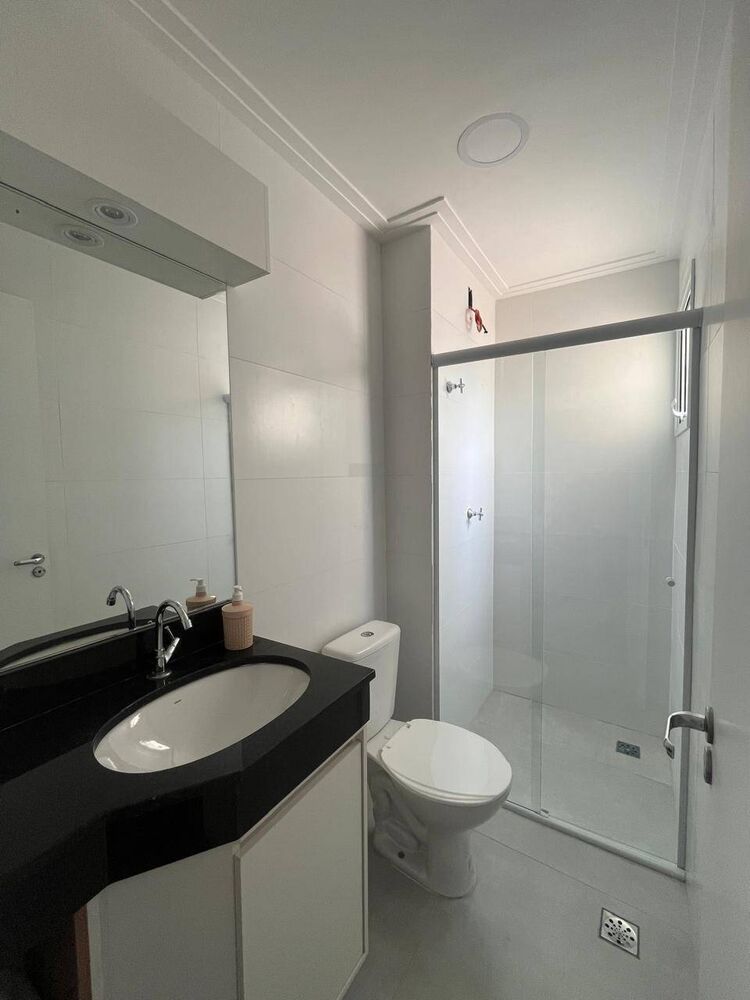 Apartamento à venda com 3 quartos, 81m² - Foto 1
