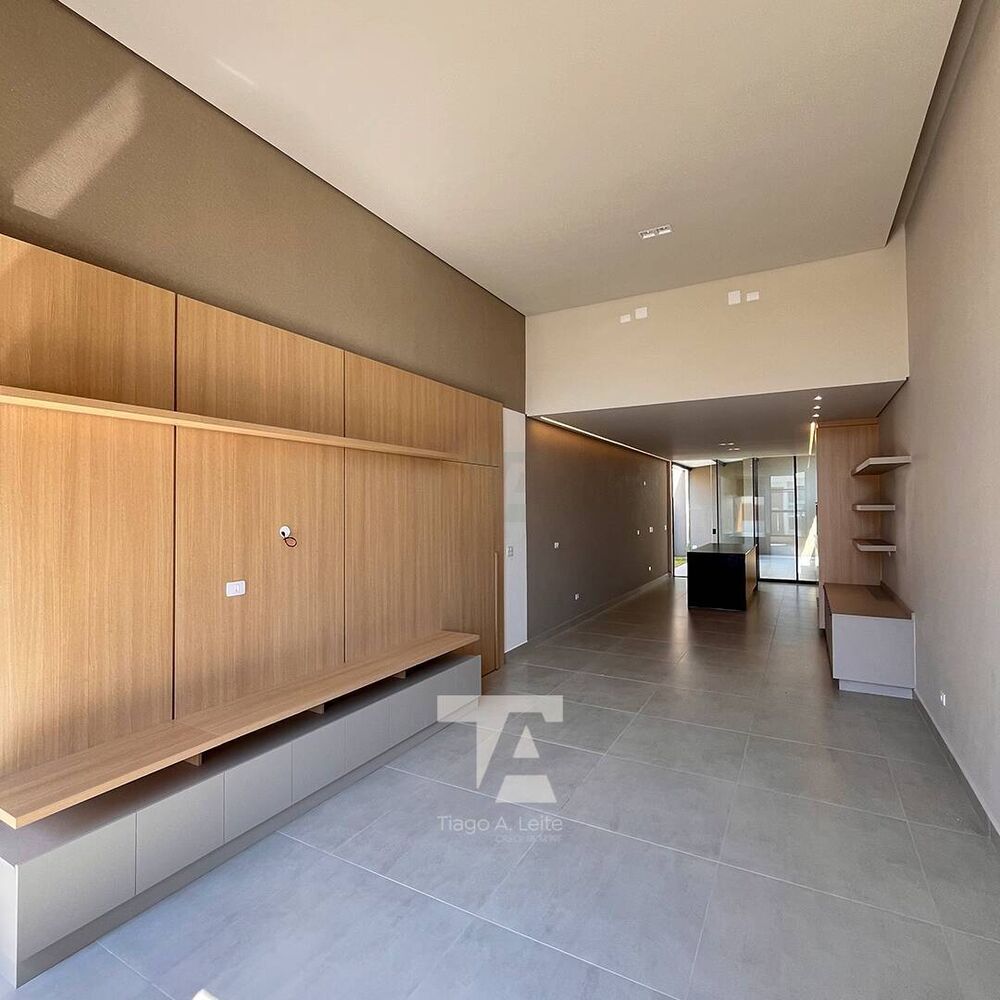 Casa de Condomínio à venda com 3 quartos, 147m² - Foto 1
