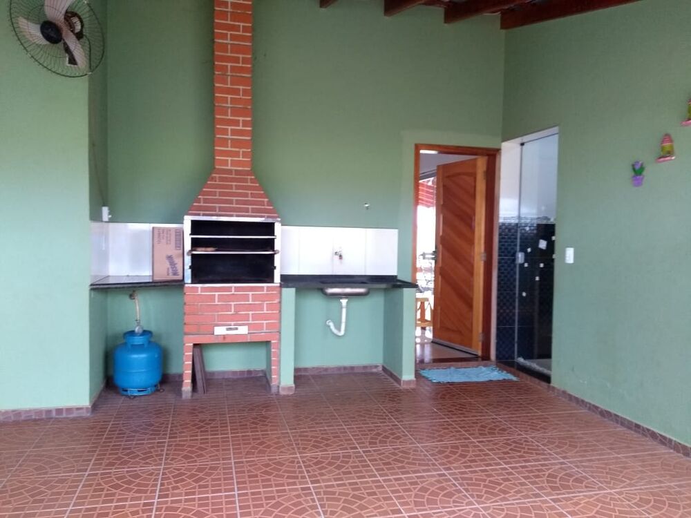 Casa de Condomínio à venda com 3 quartos, 250m² - Foto 3