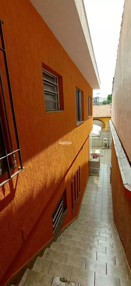 Casa à venda com 3 quartos, 130m² - Foto 1