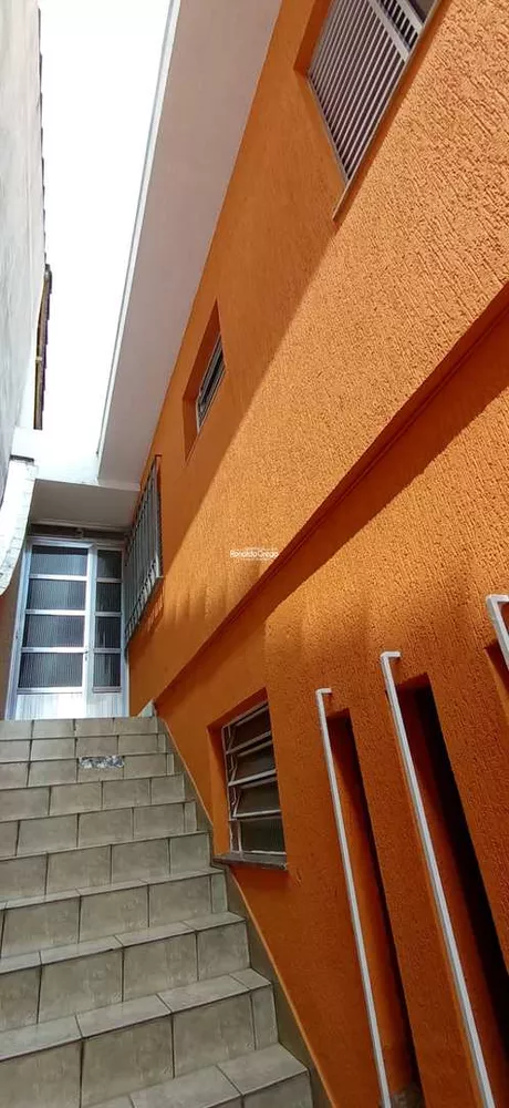 Casa à venda com 3 quartos, 130m² - Foto 2