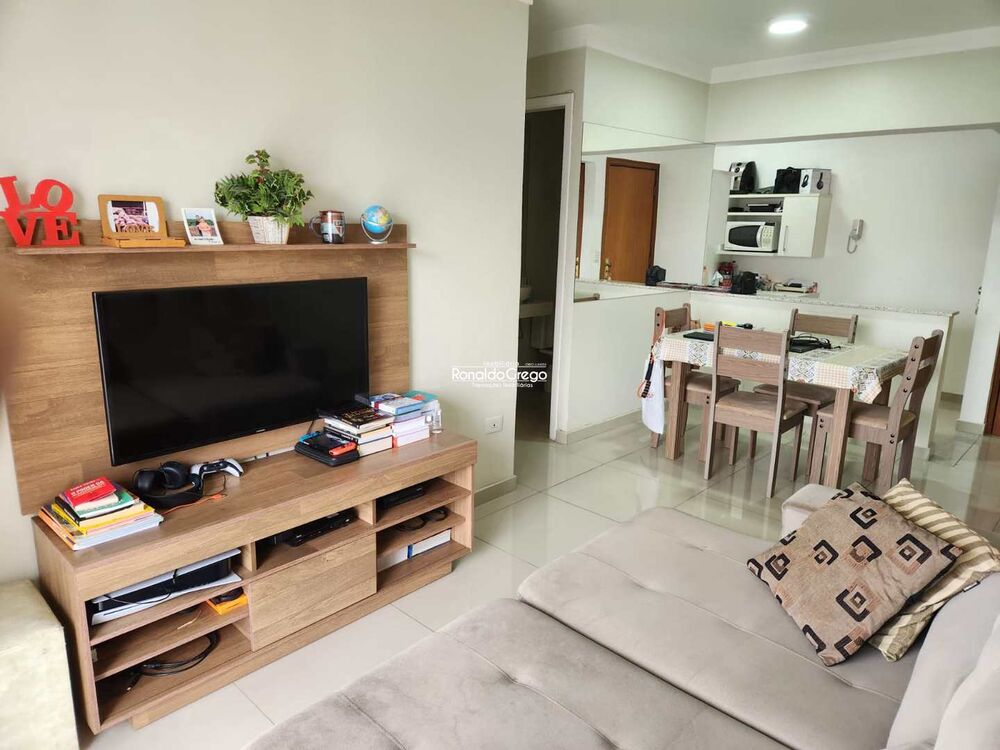 Apartamento, 3 quartos, 230 m² - Foto 1