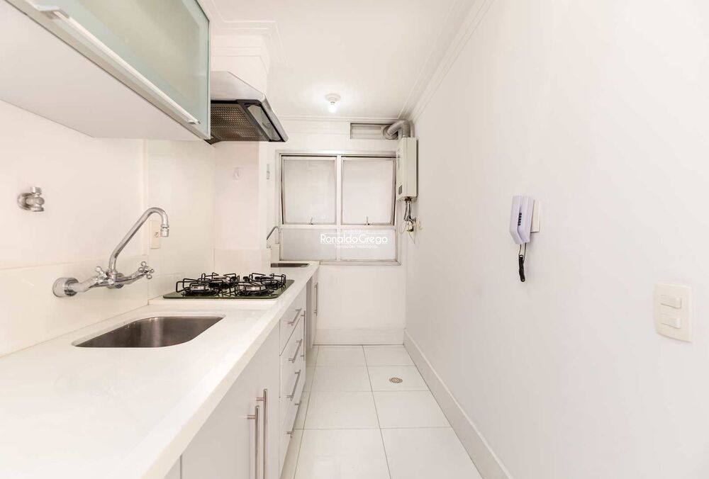 Apartamento para alugar com 1 quarto, 45m² - Foto 9