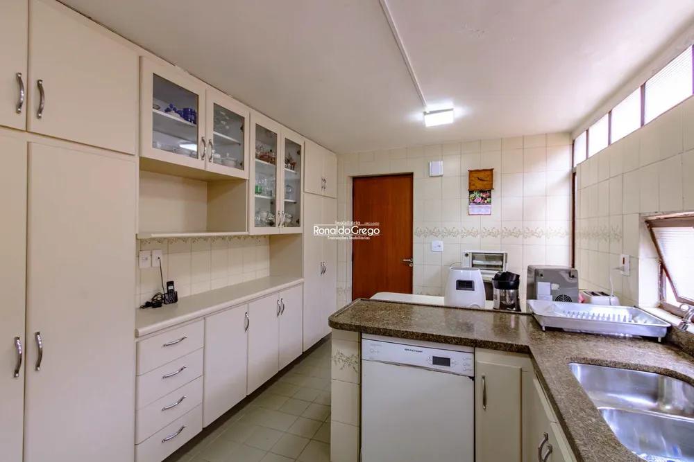 Casa, 5 quartos, 400 m² - Foto 2
