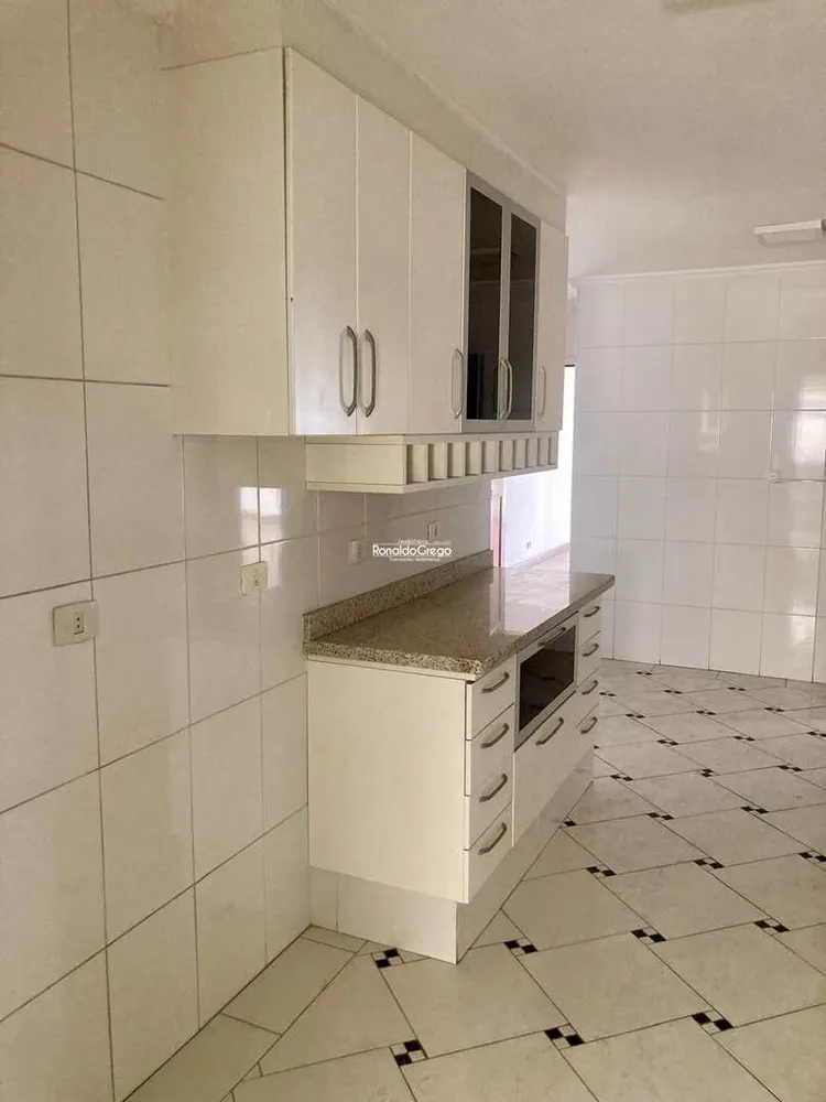 Apartamento, 3 quartos, 242 m² - Foto 10