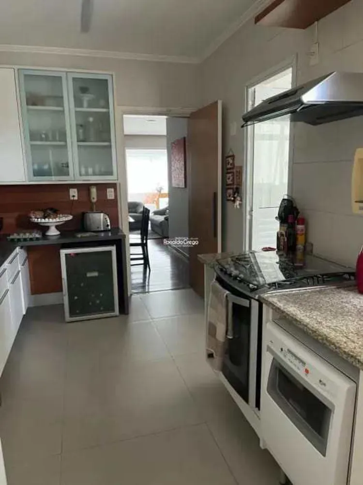 Apartamento, 3 quartos, 155 m² - Foto 2