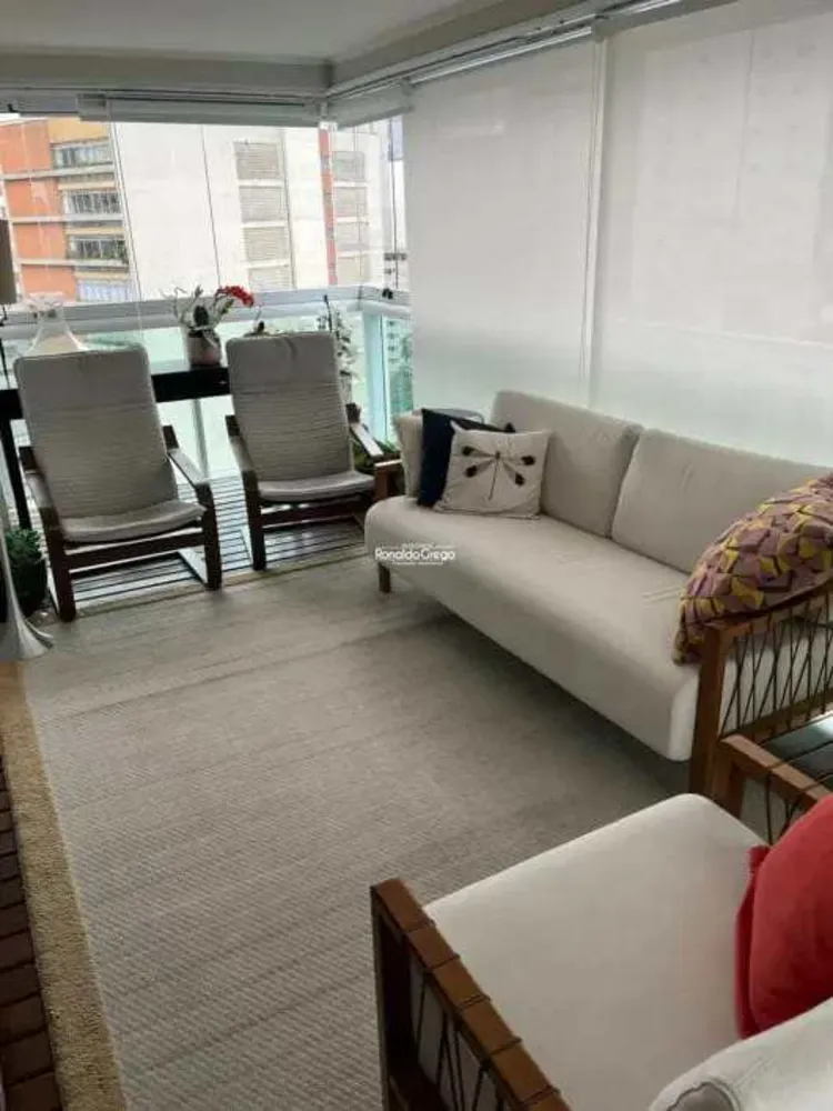 Apartamento, 3 quartos, 155 m² - Foto 1