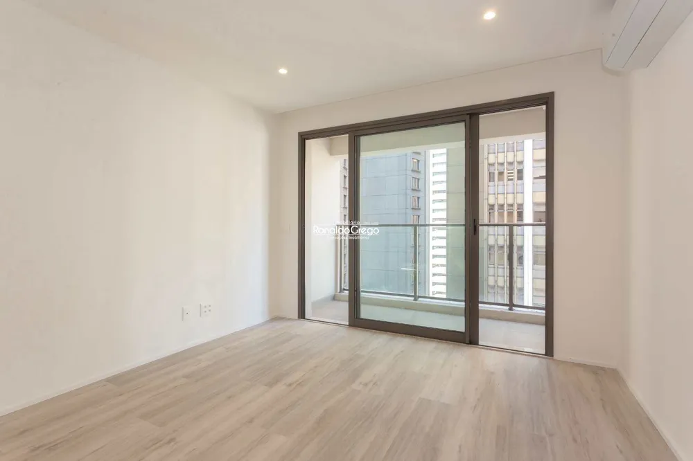 Apartamento, 1 quarto, 41 m² - Foto 2