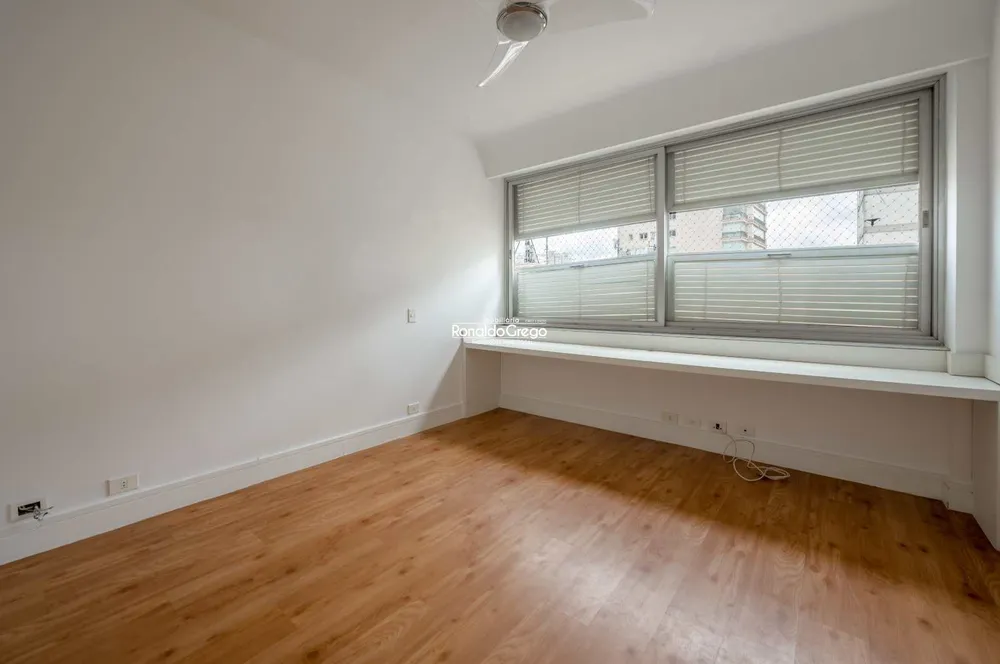 Apartamento, 3 quartos, 240 m² - Foto 8