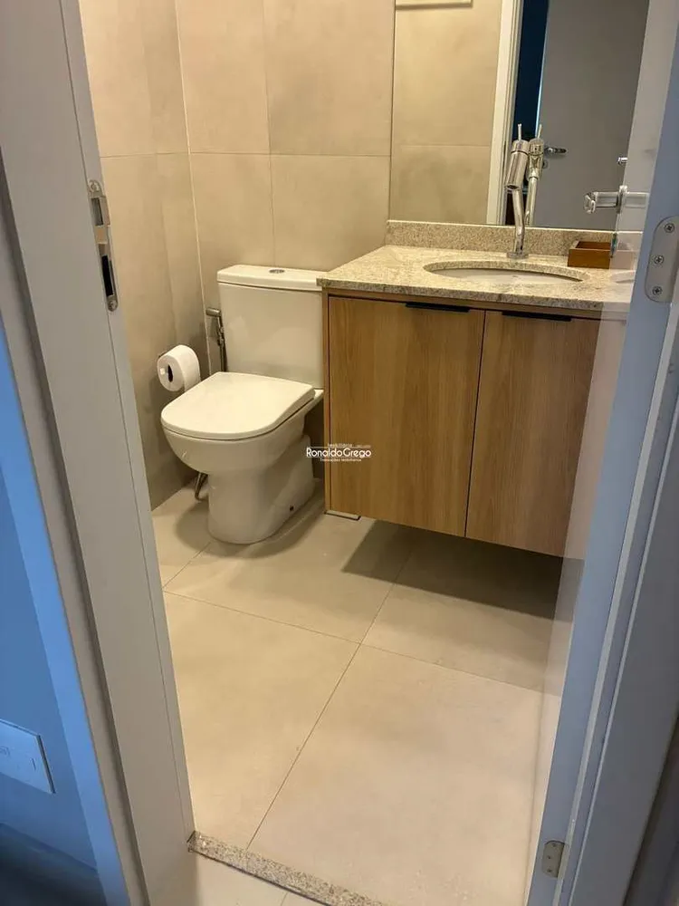 Apartamento, 3 quartos, 140 m² - Foto 2