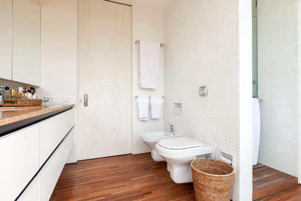 Apartamento, 3 quartos, 375 m² - Foto 4