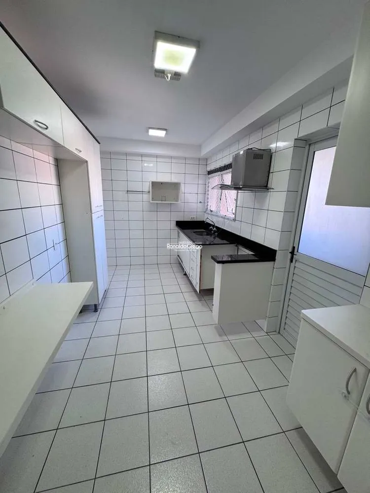 Apartamento, 3 quartos, 120 m² - Foto 2