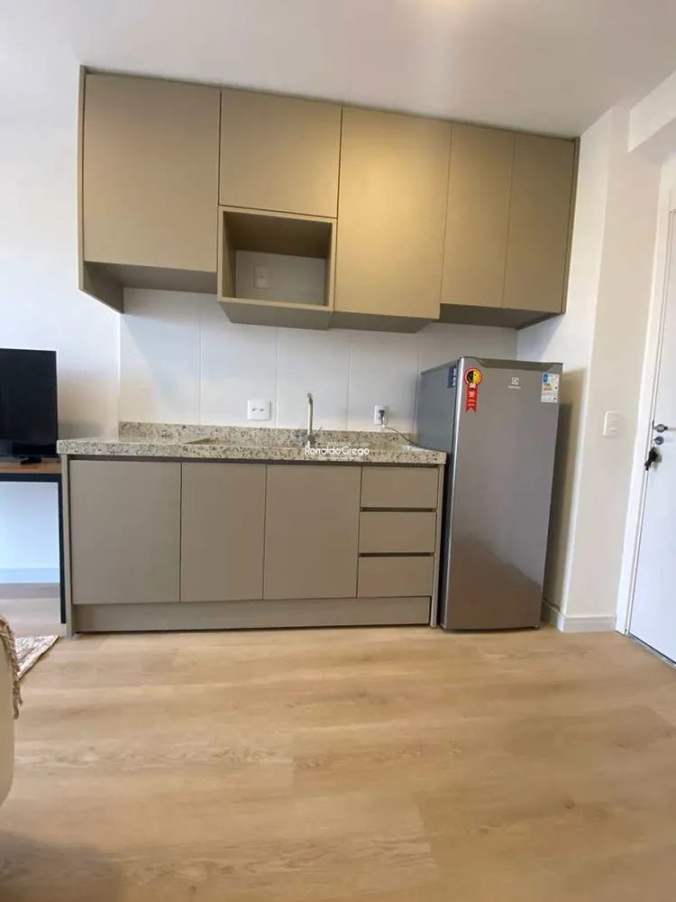 Apartamento, 1 quarto, 29 m² - Foto 2