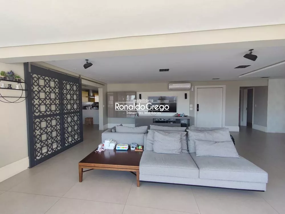 Apartamento, 4 quartos, 246 m² - Foto 1