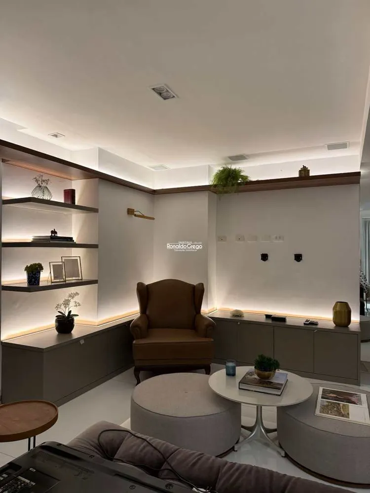 Cobertura, 3 quartos, 200 m² - Foto 3