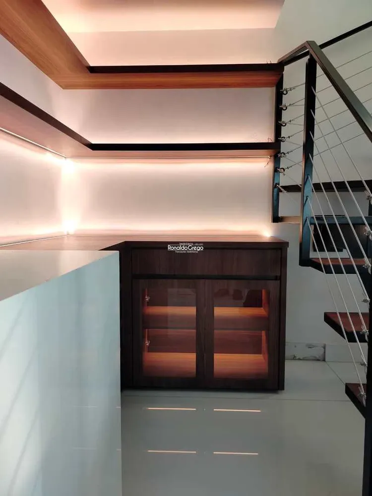 Cobertura, 3 quartos, 200 m² - Foto 12