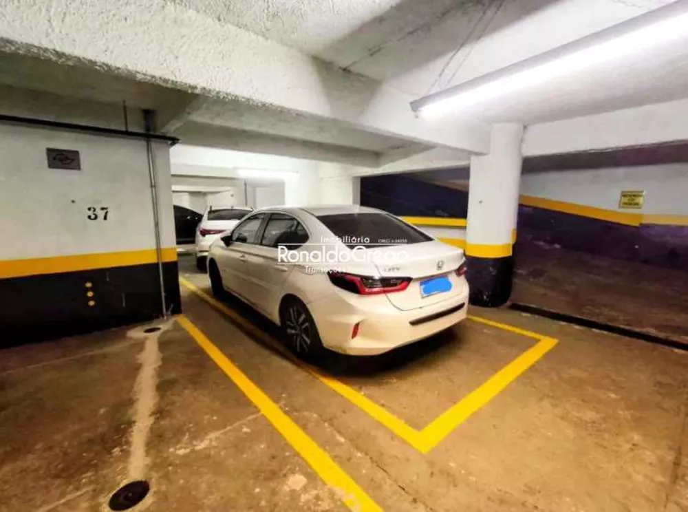 Cobertura, 3 quartos, 171 m² - Foto 2