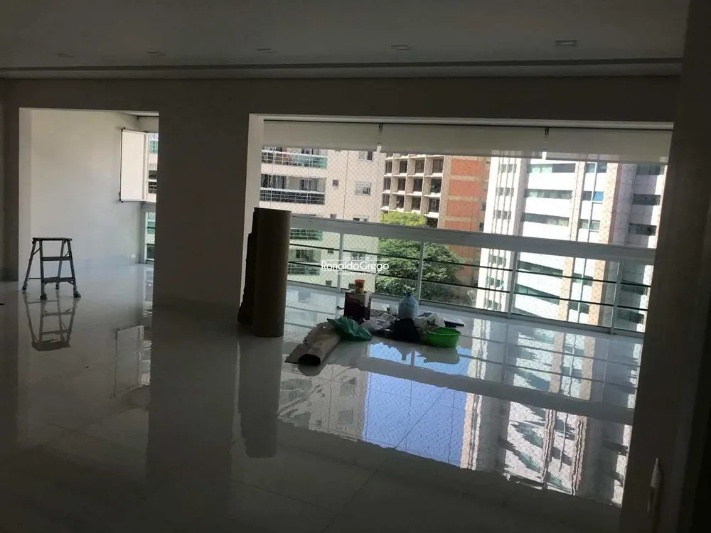 Apartamento, 3 quartos, 140 m² - Foto 2