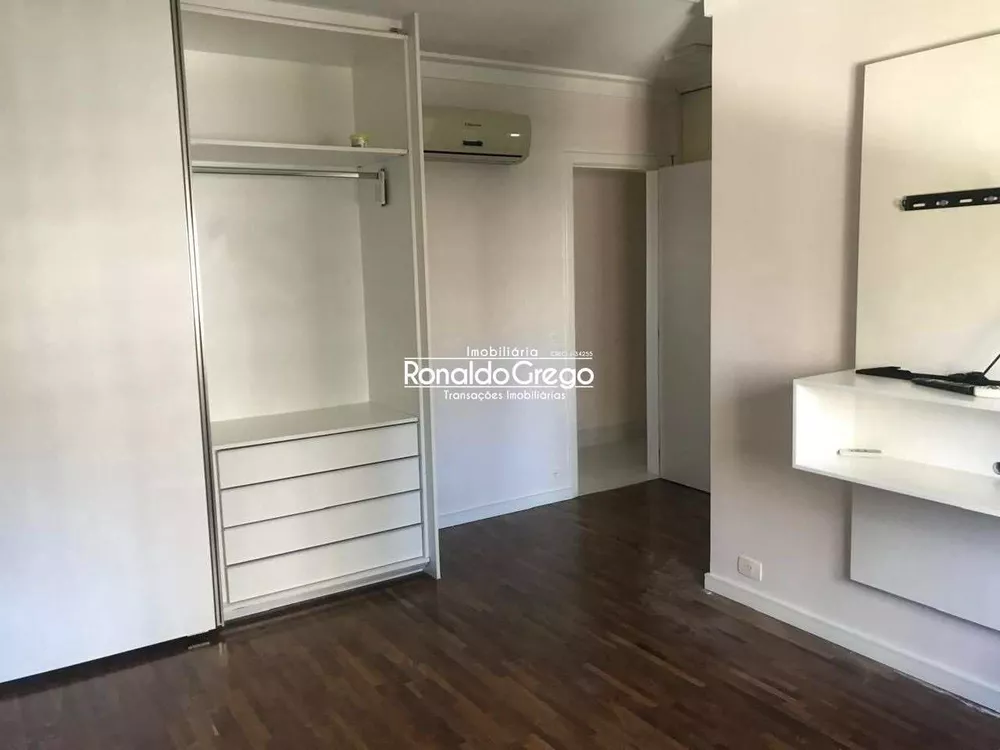Apartamento, 3 quartos, 140 m² - Foto 1