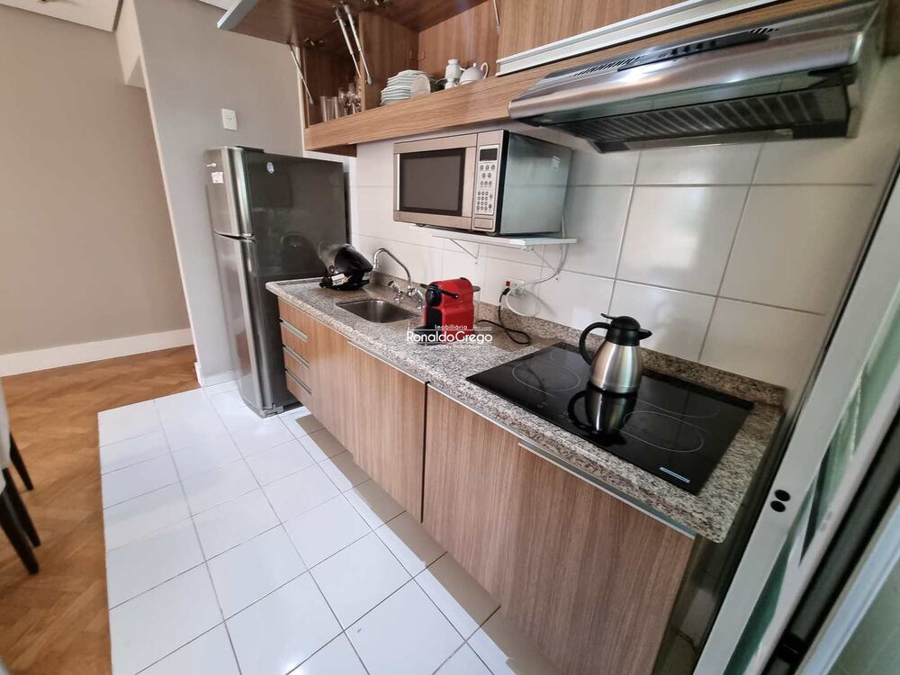 Flat/Apart Hotel para alugar com 1 quarto, 74m² - Foto 4