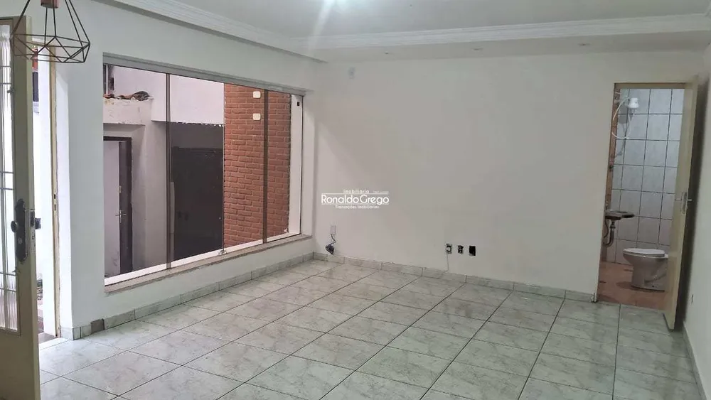 Casa, 3 quartos, 256 m² - Foto 11