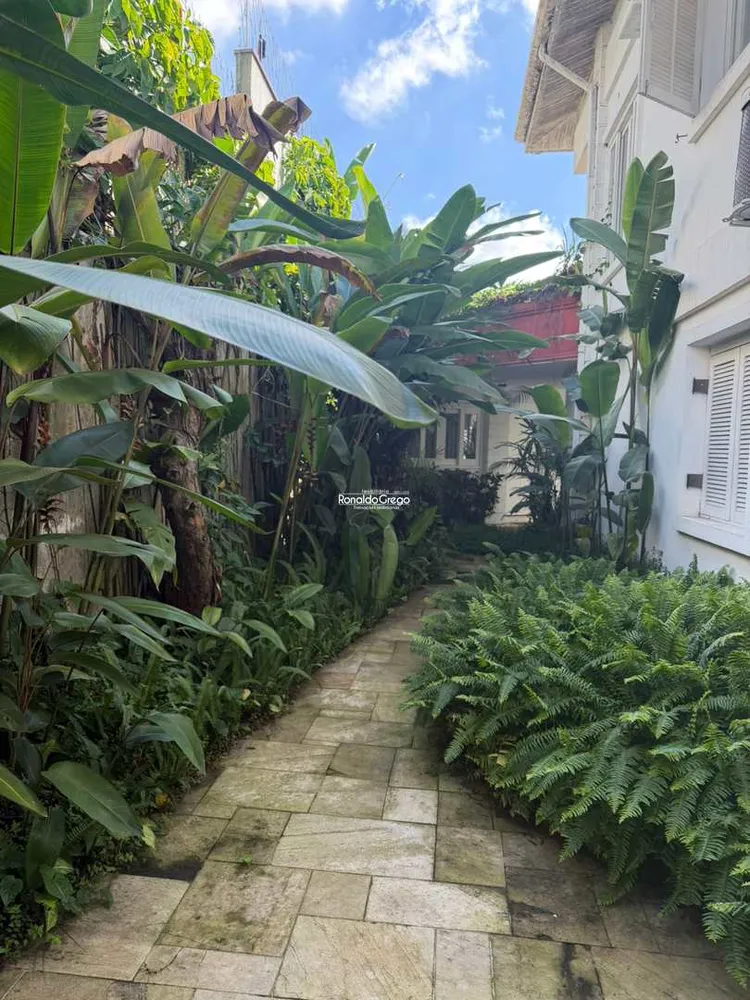Sobrado, 4 quartos, 358 m² - Foto 2