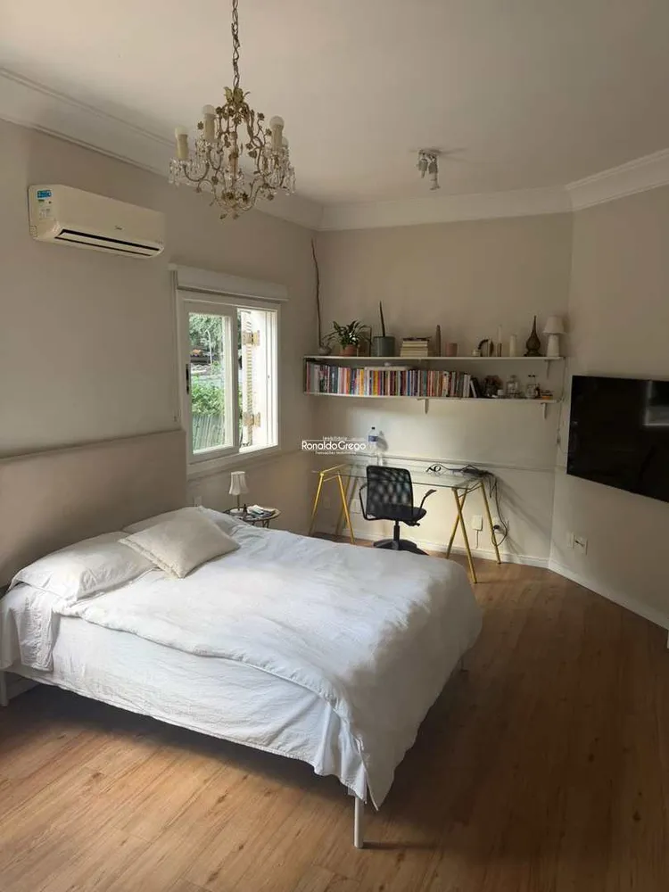 Sobrado, 4 quartos, 358 m² - Foto 1