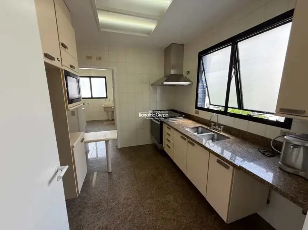 Cobertura, 3 quartos, 216 m² - Foto 1