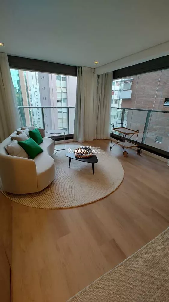 Apartamento, 3 quartos, 145 m² - Foto 2