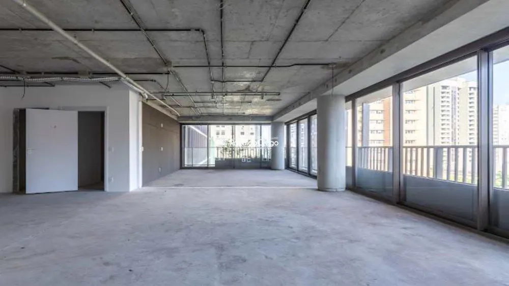 Apartamento, 3 quartos, 204 m² - Foto 1