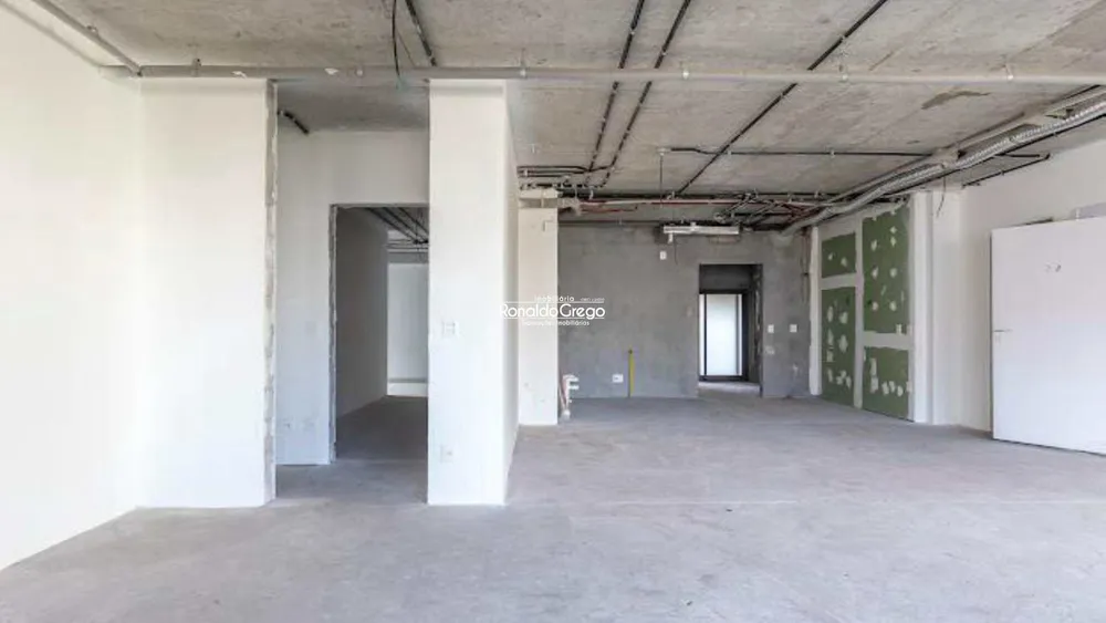 Apartamento, 3 quartos, 204 m² - Foto 2