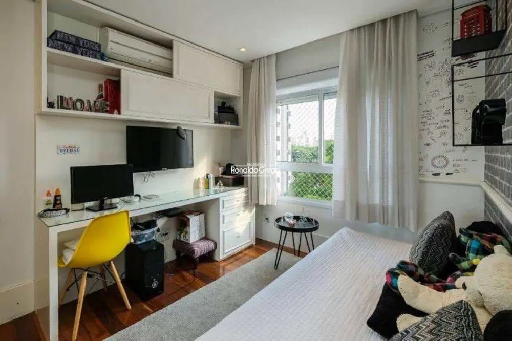 Apartamento, 3 quartos, 210 m² - Foto 9