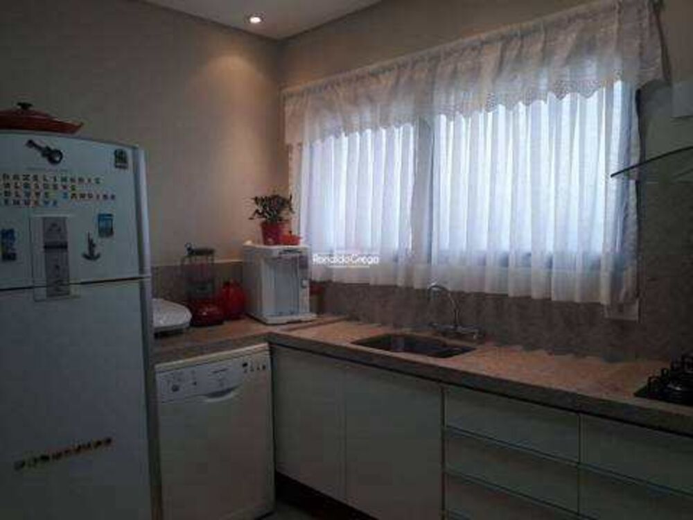 Apartamento à venda com 4 quartos, 250m² - Foto 20