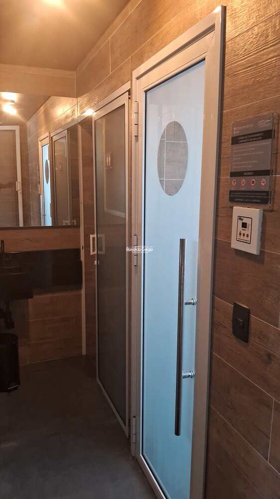 Apartamento à venda com 4 quartos, 180m² - Foto 3