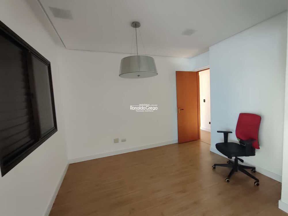 Prédio Inteiro à venda com 4 quartos, 126m² - Foto 1