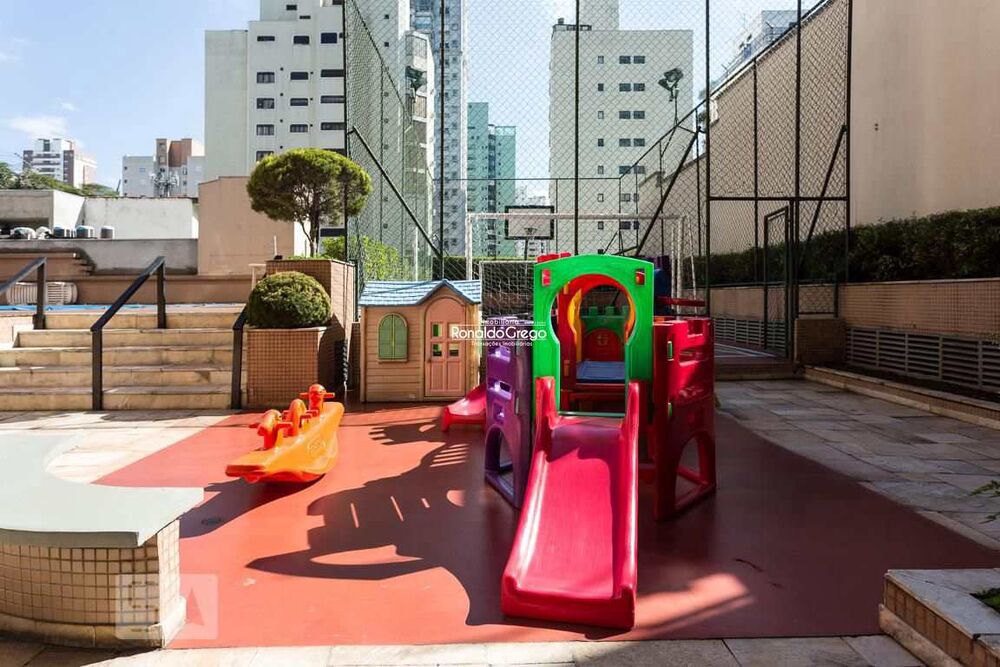Apartamento, 4 quartos, 235 m² - Foto 12