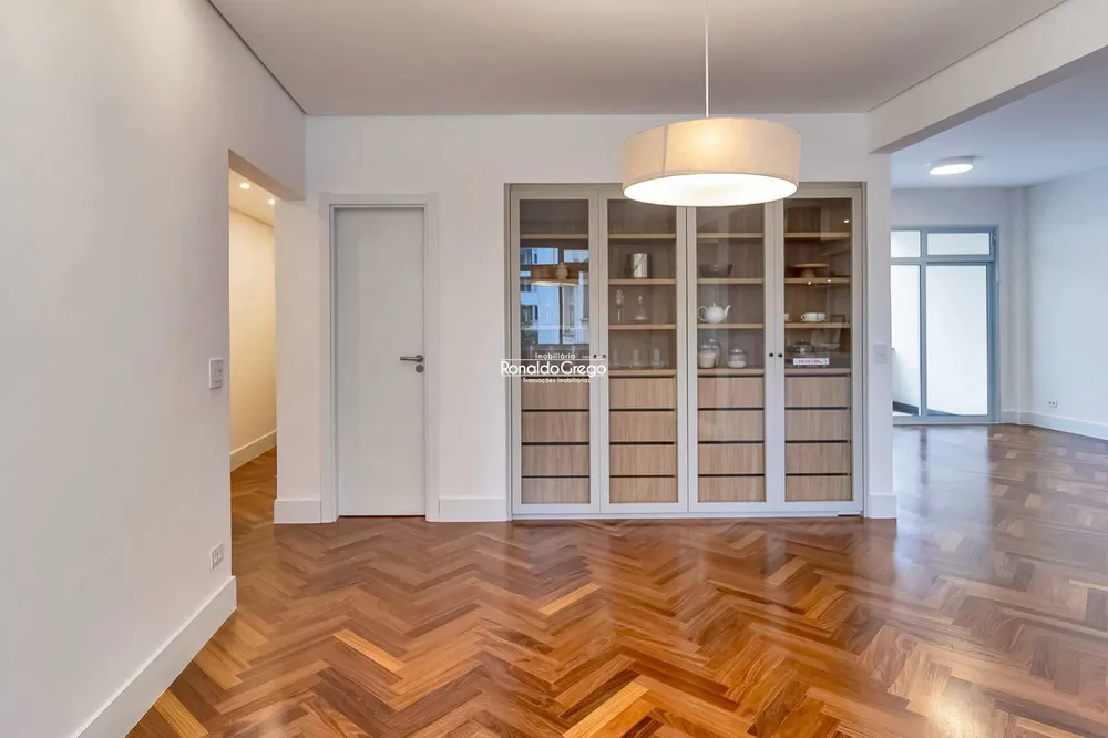 Apartamento, 3 quartos, 177 m² - Foto 1