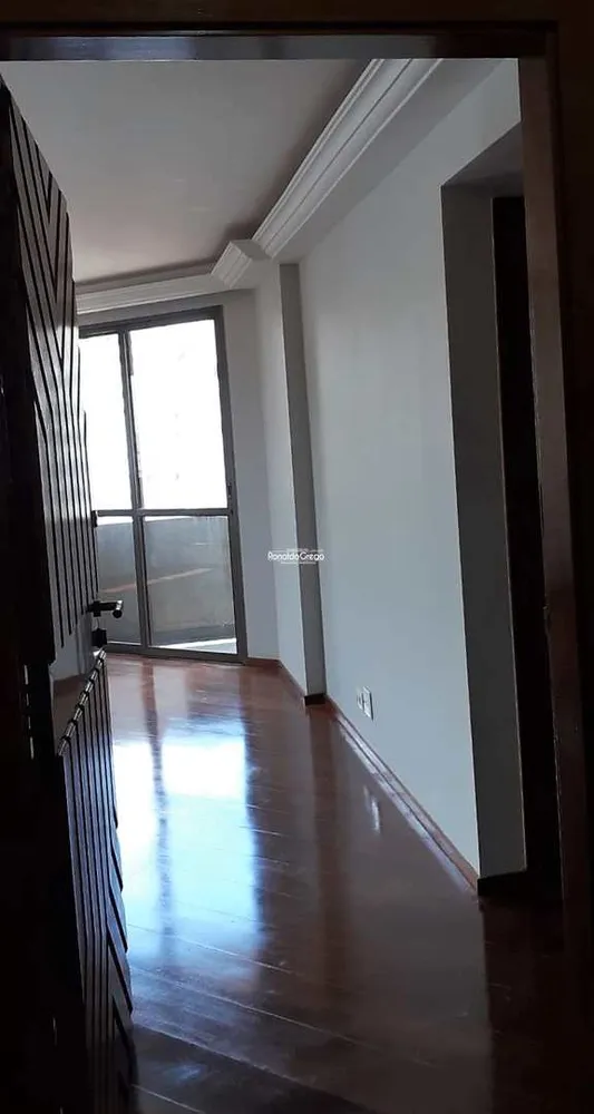 Apartamento, 4 quartos, 230 m² - Foto 4