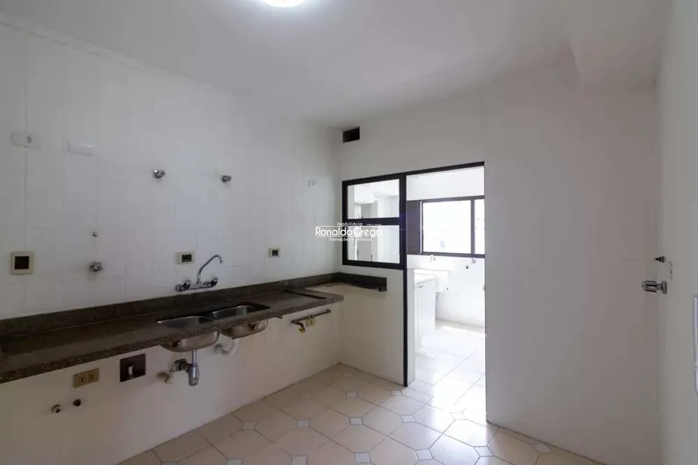 Cobertura, 3 quartos, 240 m² - Foto 5