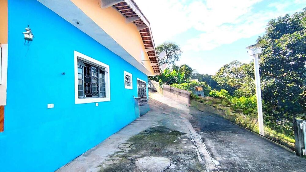 Chácara à venda com 3 quartos, 2200m² - Foto 18