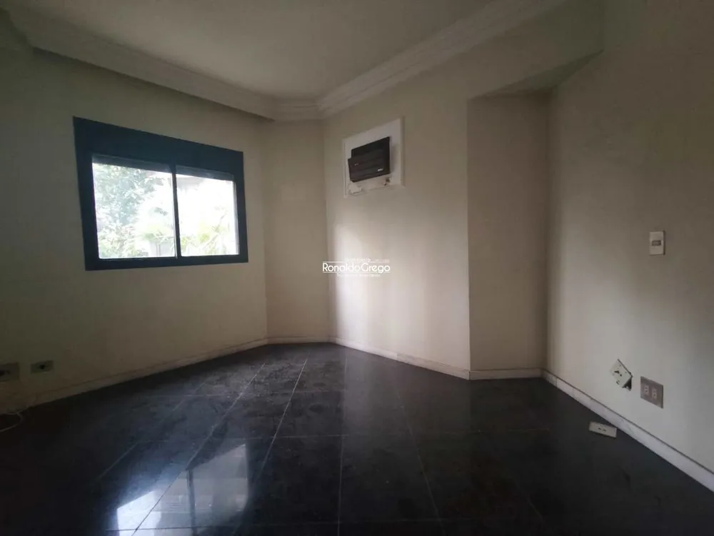 Apartamento, 4 quartos, 185 m² - Foto 11