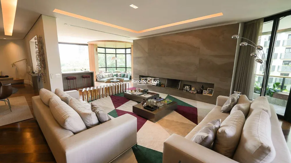 Apartamento, 5 quartos, 675 m² - Foto 1