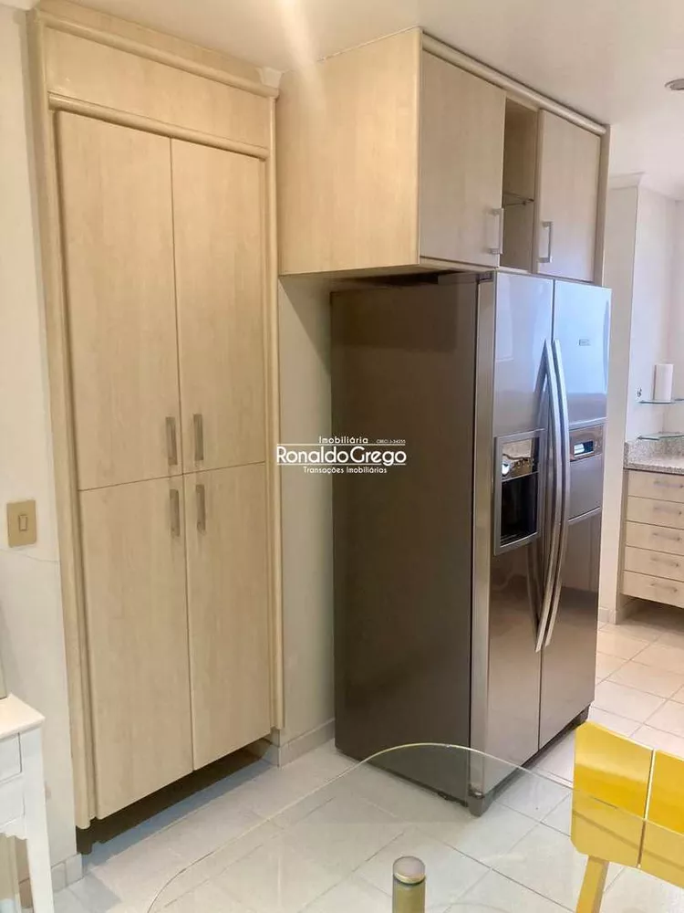 Apartamento, 3 quartos, 156 m² - Foto 2