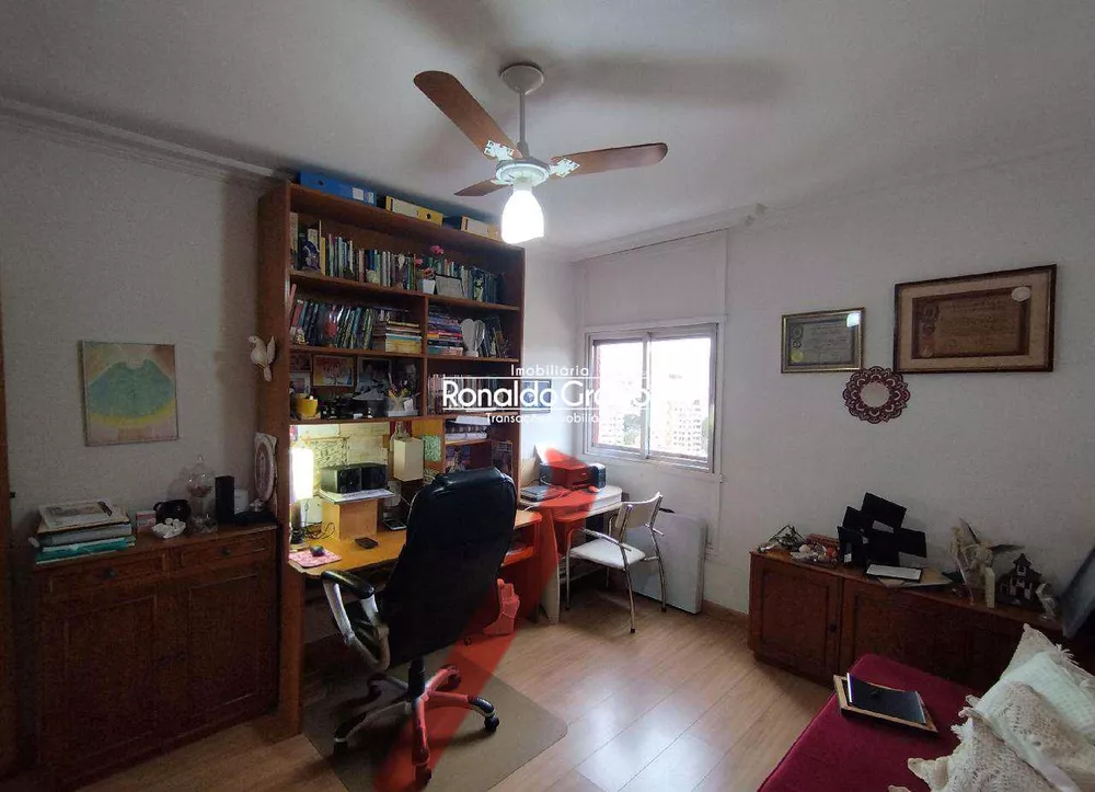 Apartamento, 3 quartos, 140 m² - Foto 1