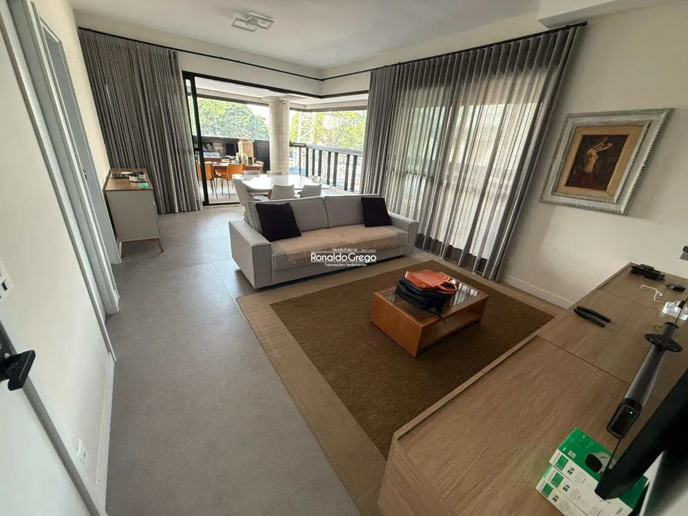 Apartamento, 3 quartos, 160 m² - Foto 1
