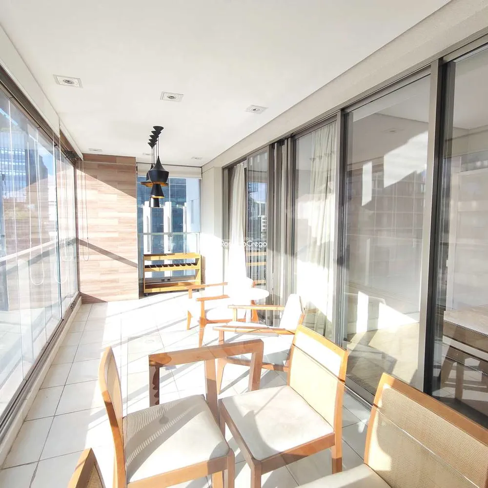 Apartamento, 1 quarto, 61 m² - Foto 2