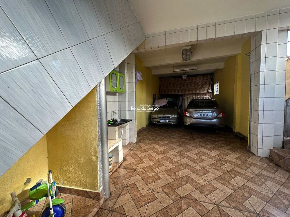 Sobrado, 6 quartos, 250 m² - Foto 13