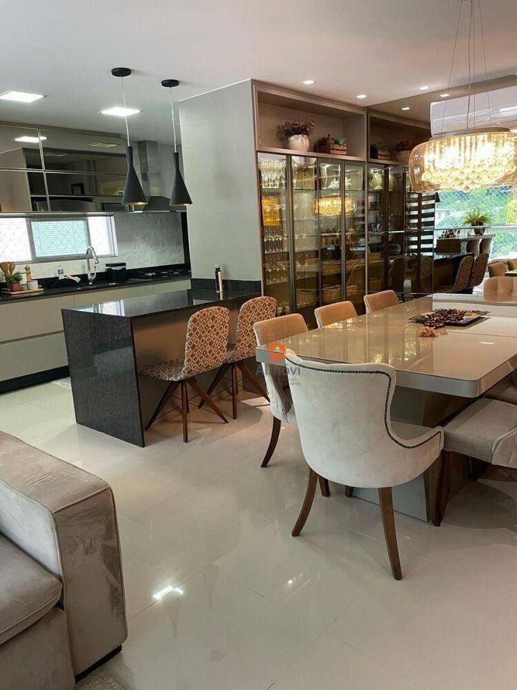 Apartamento à venda com 3 quartos, 145m² - Foto 2