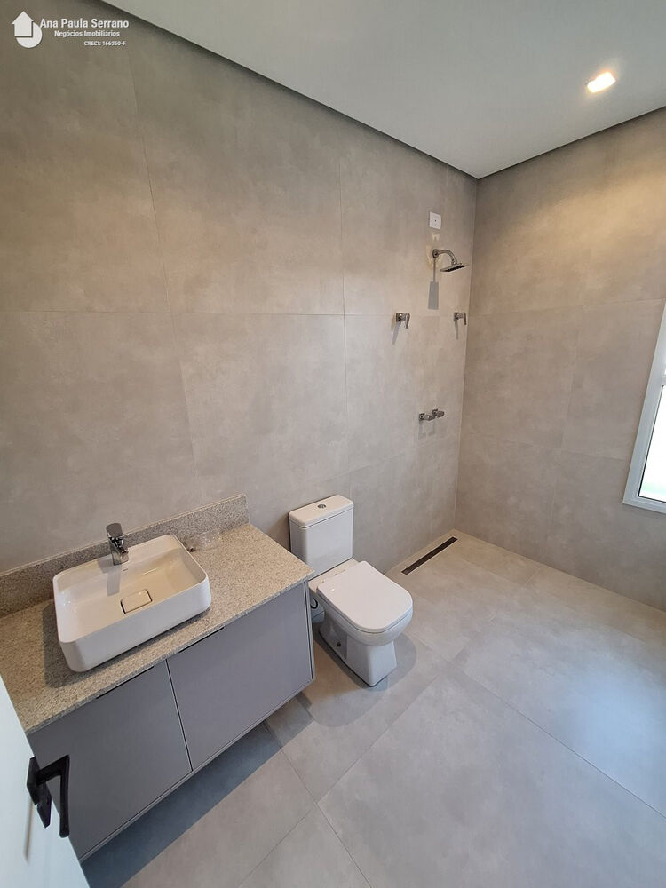 Casa para alugar com 3 quartos, 302m² - Foto 5