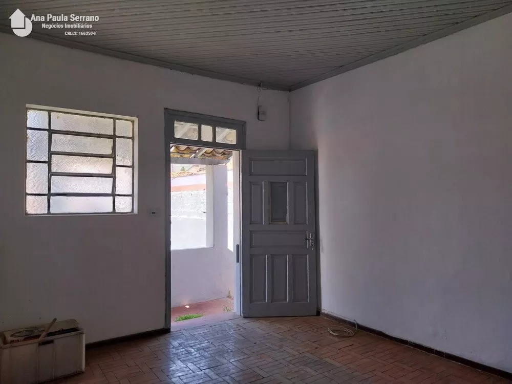 Casa à venda com 3 quartos, 99m² - Foto 3